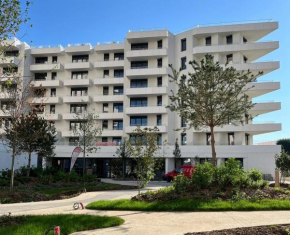 RESIDENCE SERVICES MONTANA Paris Clichy